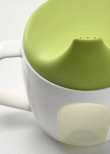 Renkli Kapaklı Beyaz Bebek Bardağı - Görsel 3