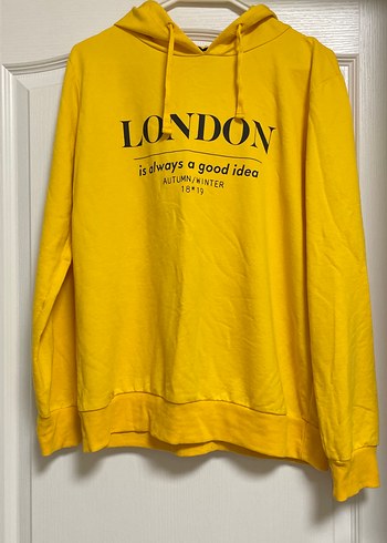 Sarı Kapüşonlu Uzun Kollu Kadın Sweatshirt