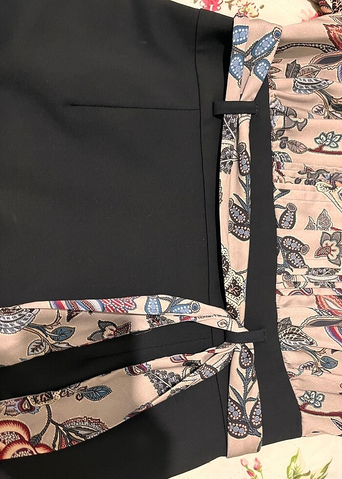 Şık etekli elbise - Görsel 5