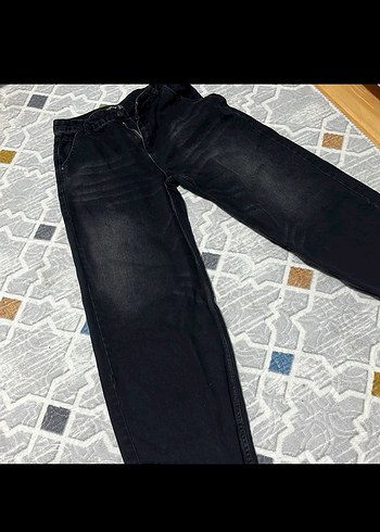 Kadın Siyah Kemerli Midi Jean