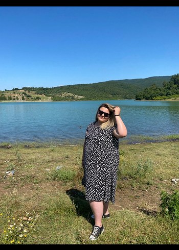 Siyah Puantiyeli Midi Rahat Elbise