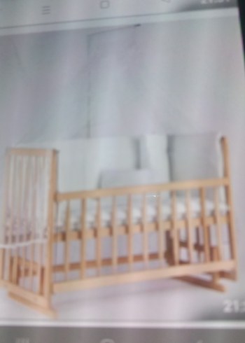 Beyaz Ahşap Sallanan Bebek Beşiği