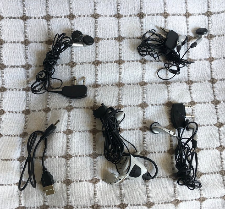 Çeşitli televizyona uyumlu elektronik malzemeler. tanesi 75 TL - Görsel 3