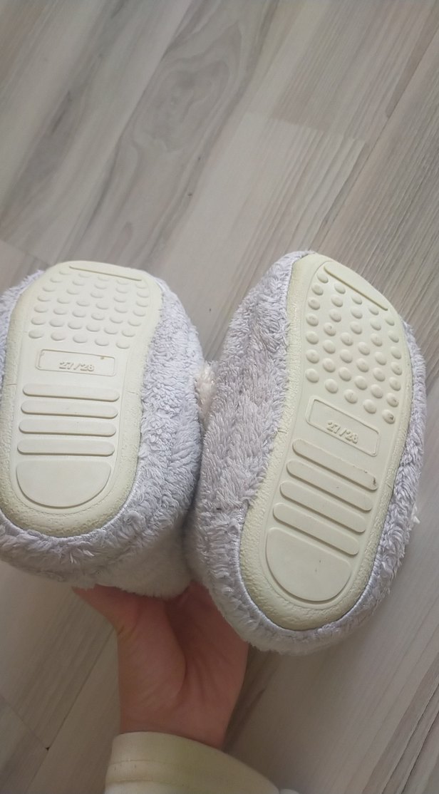 Kız-Erkek Çocuk Gri Kürklü Sıcak Ev Terliği - Görsel 3