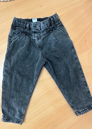 Kemerli Gri Kız Kot Pantolon