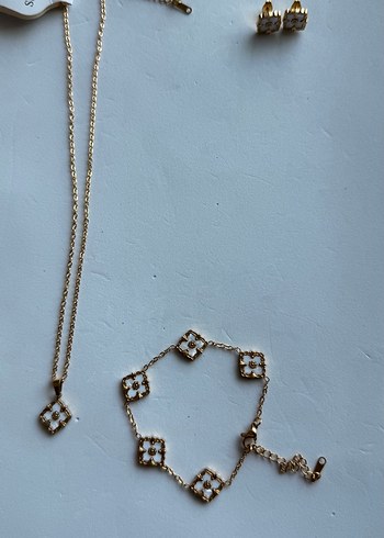 Paslanmaz çelik yapraklı gonca bileklik kolye seti - Görsel 2