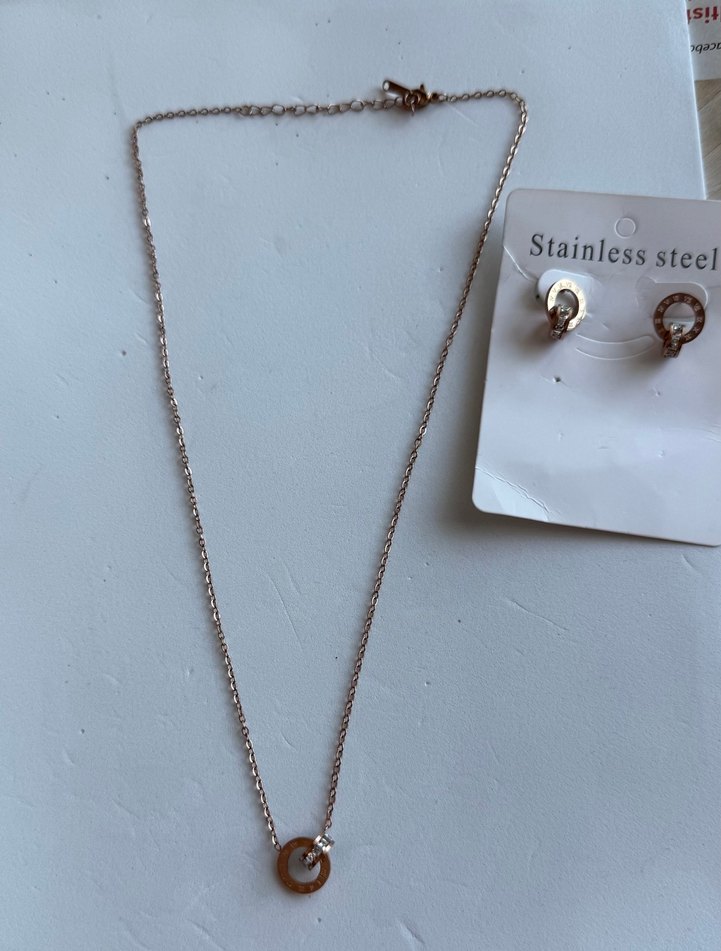 Paslanmaz çelik Roma rakam tasarım küpe kolye seti - Görsel 4