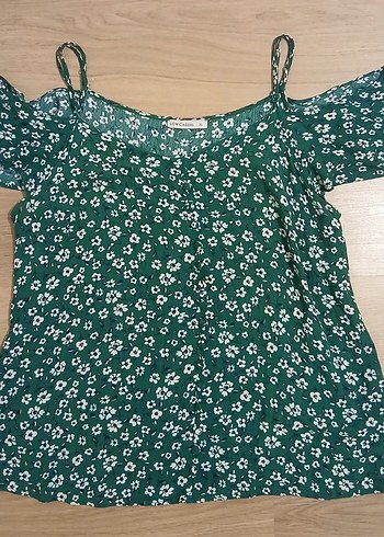 xl Beden Yeşil Çiçek Desenli Fırfırlı Kadın tişörtü