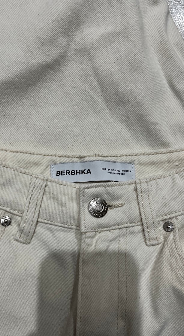 Bershka Beyaz taşlı Kadın Jean - Görsel 3