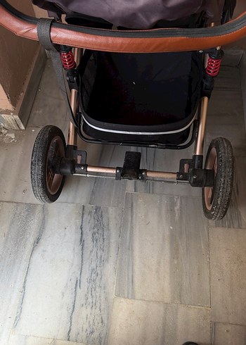 Kahverengi Bebek Arabası ve puset - Görsel 4