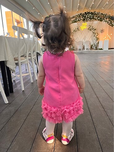 Kız bebek elbise