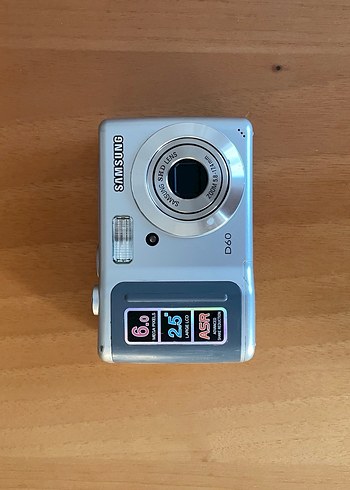 SAMSUNG D60 VİNTAGE RETRO KAMERA