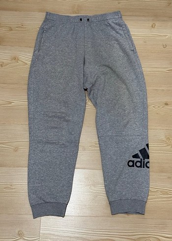 Adidas m