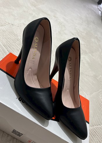 Diğer Siyah Modern Klasik Stiletto Topuklu Kadın Ayakkabı