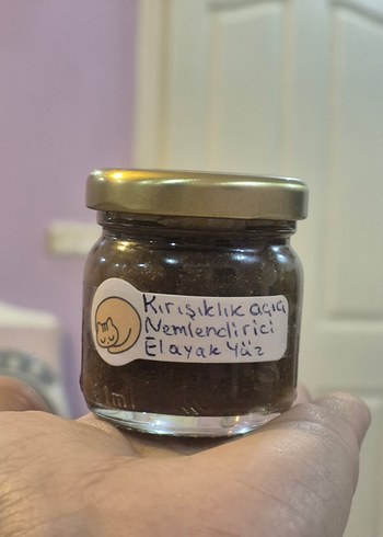 Kırışıklık Açıcı Nemlendirici El Kremi