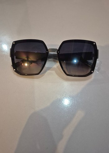 GIVENCHY GIVENCHY Kadın Gri Sokak Stili Gözlük