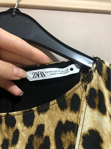 xs Beden Zara leopar elbise