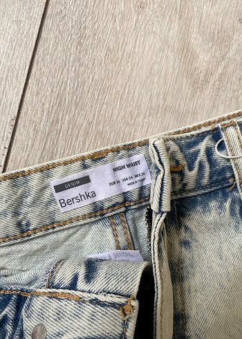 36 Beden Bershka kotşort