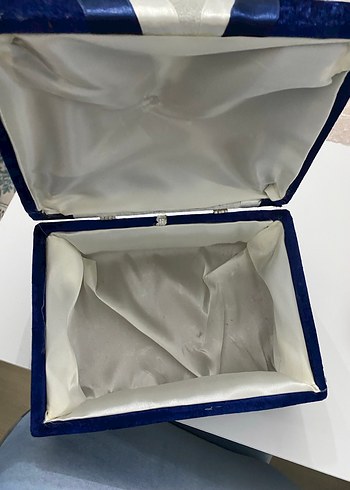 Parlak Mavi Nakışlı Erkek Sandık - Görsel 5