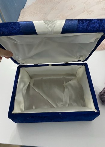 Parlak Mavi Nakışlı Erkek Sandık - Görsel 4