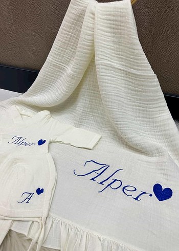 Beyaz Nakışlı Bebek Hastane Kıyafeti - Diger - Görsel 2