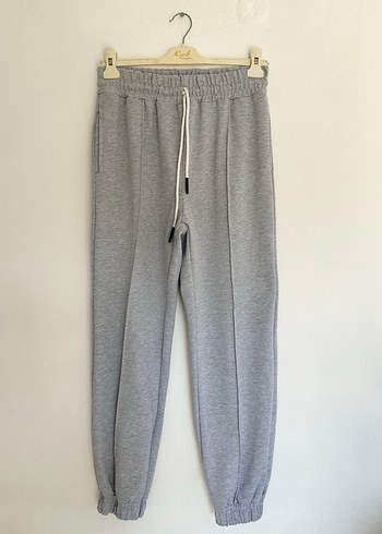 Gri esofman zara ama orjinalliğini bilemiyorum
