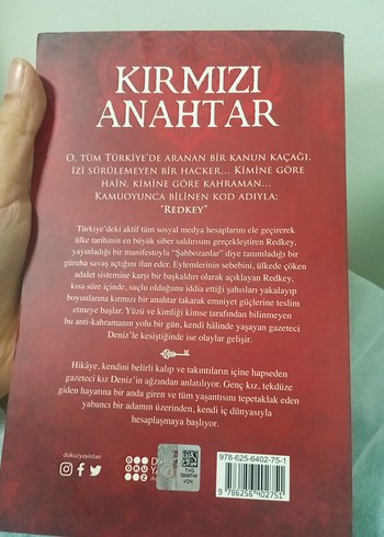 Kırmızı Anahtar - Esra Çetin - Görsel 2