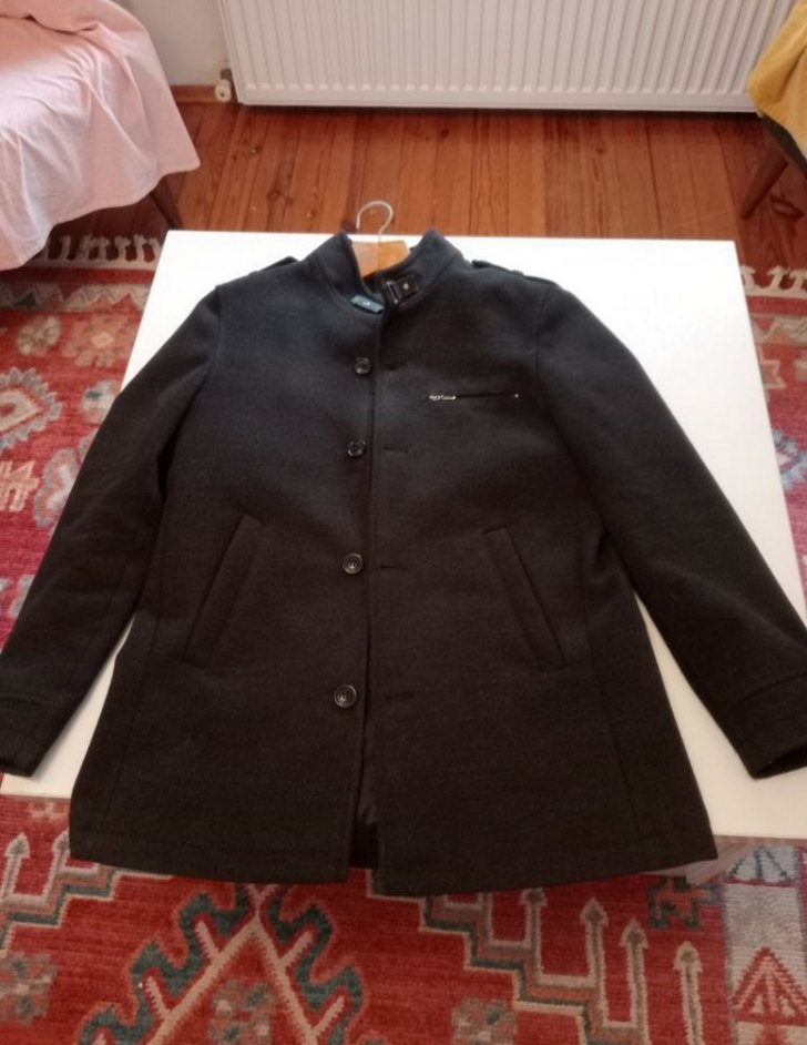 Düğmeli Siyah Midi Erkek Kaban - Görsel 3