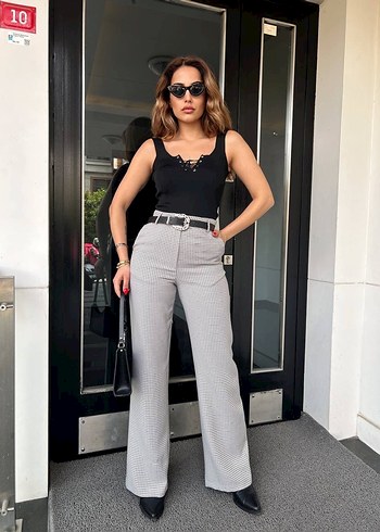Kadın Gri Kareli Kemerli Cigarette Pantolon - Görsel 4