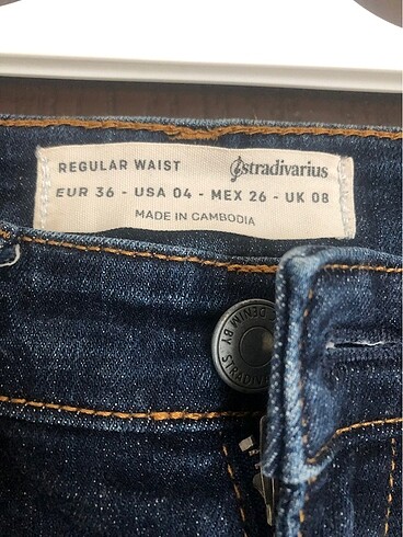 s Beden Stradivarius koyu jean
