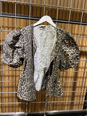 Zara Leoparlı Bluz