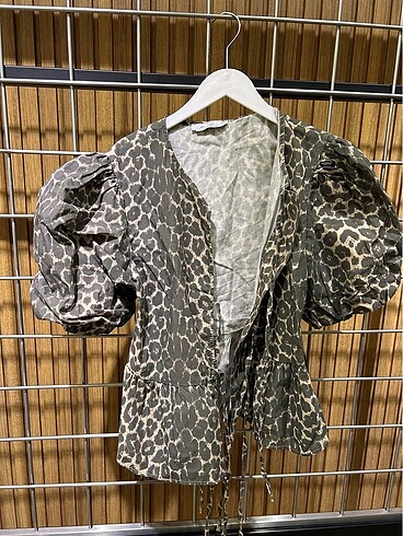s Beden çeşitli Renk Zara Leoparlı Bluz