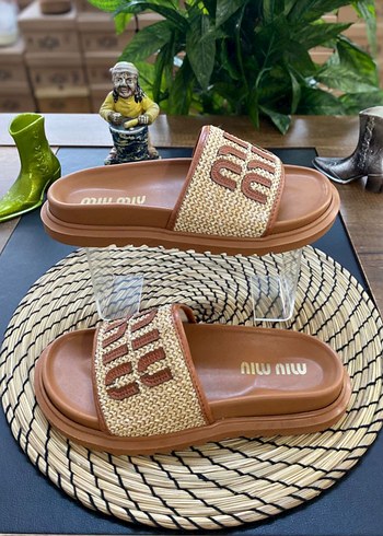 Miu Miu Kahverengi Örgülü Platform Terlik