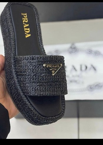 Prada Altın Renk Kadın Dolgu Topuklu Terlik