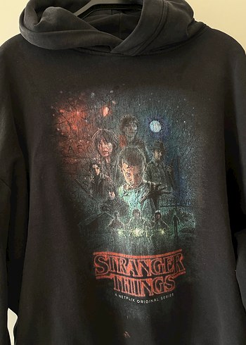 Kadın Siyah Stranger Things Baskılı Sweatshirt - Görsel 2