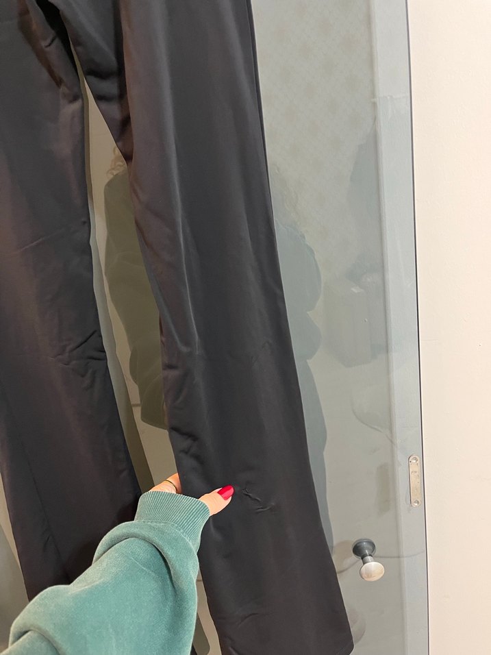 Siyah Kadın Yırtmaçlı İspanyol Paça Pantolon - Görsel 4