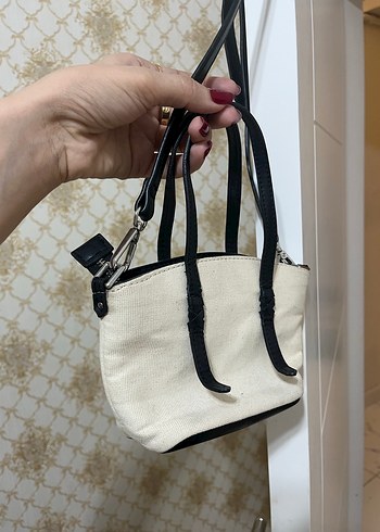 Minimalist Beyaz Deri Kadın Çanta - Görsel 4