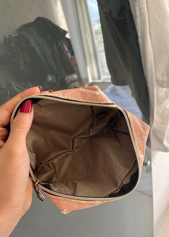 Bej Yılan Desenli Deri Makyaj Çantası - Görsel 4