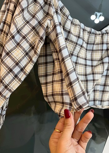 Uzun Kollu, Pileli Kısa Kesim Kadın Bluz - Görsel 5