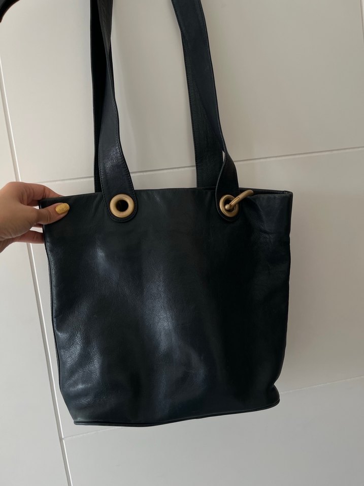 Siyah Deri Tokalı Minimalist Kadın Çanta - Görsel 3