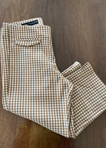 Zara Düğmeli Ekose Desenli Bej Mini Kumaş Pantolon
