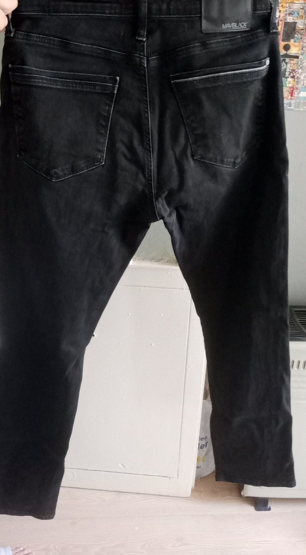 Siyah Kemerli Erkek Denim Pantolon - Görsel 2