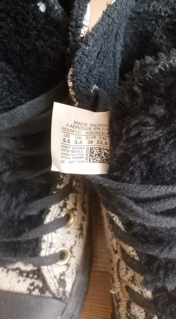 Converse Kadın Gri Yılan Desenli Kürklü Sneaker - Görsel 2