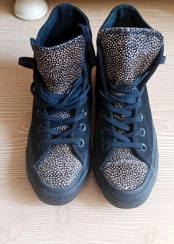 Converse Siyah Yılan Desenli Spor Ayakkabı