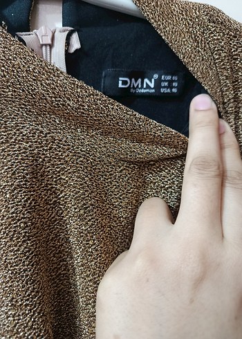 Uzun Kollu Kahverengi İşlemeli Drapeli Abiye - Görsel 3