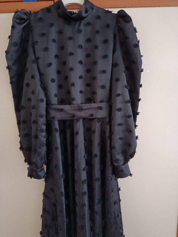 Uzun Kollu Puantiyeli Gri Elbise - Görsel 2