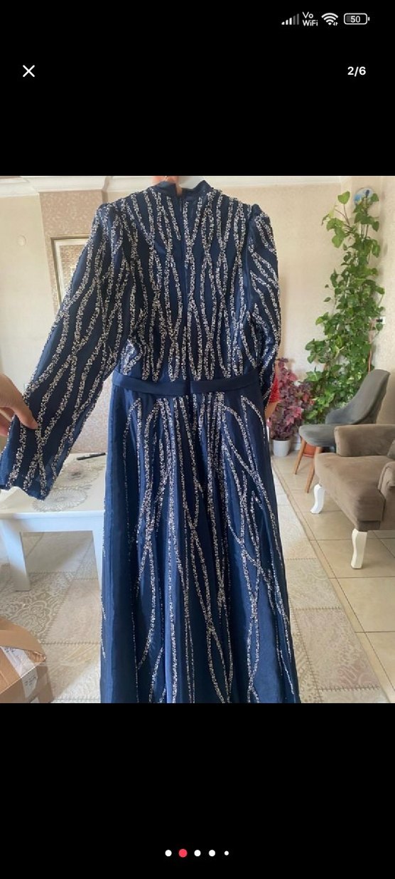 Uzun Kollu Nakışlı Mavi Abiye - Görsel 2