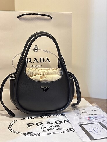Prada çanta