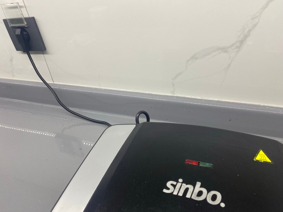 Sinbo Siyah Gri Tost Makinesi - Görsel 2