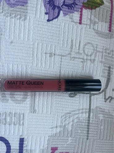 Liquid lipstick
